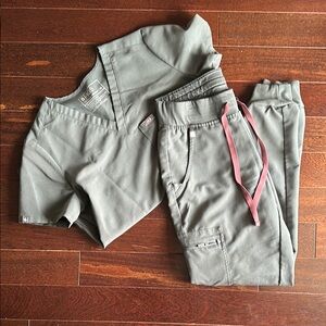 BONSAI Figs Women's Scrub Set in Olive Green with Pink Accents